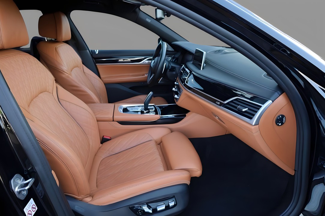 BMW Seria 7 750 i xDrive M Sport - foto 12