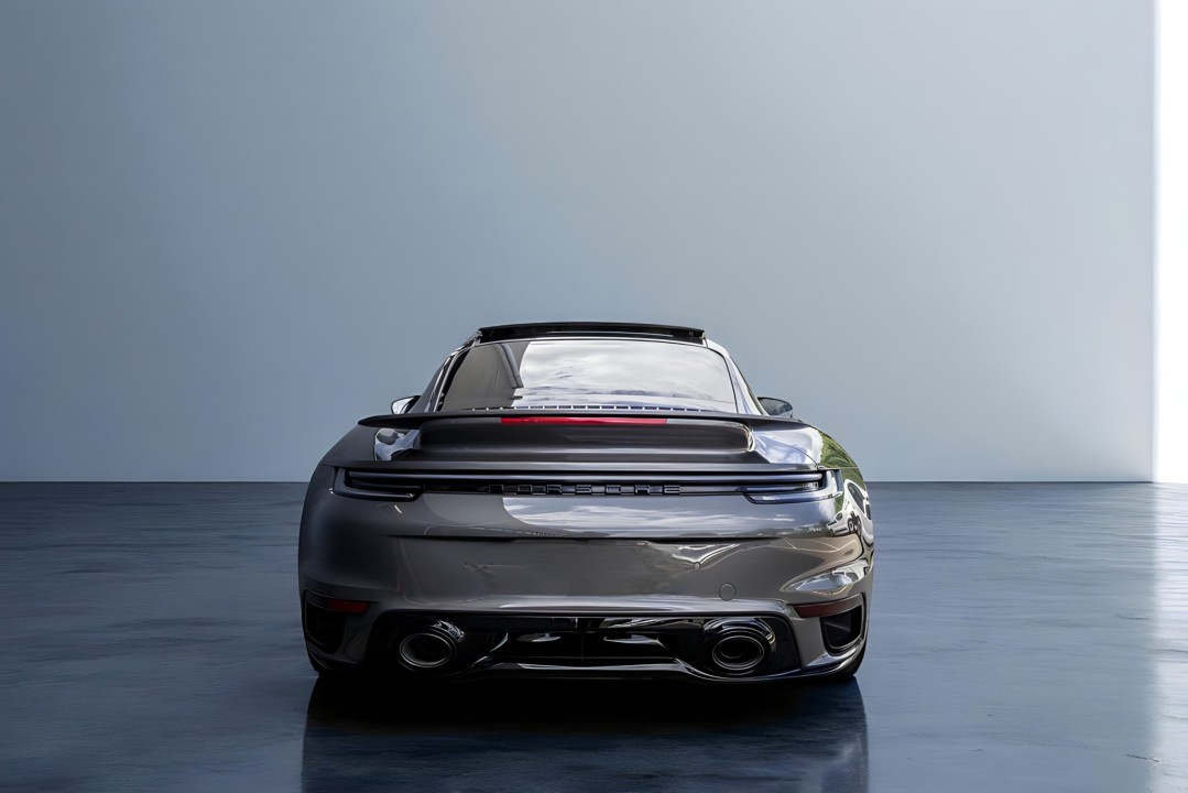 Porsche 911 Turbo (4)