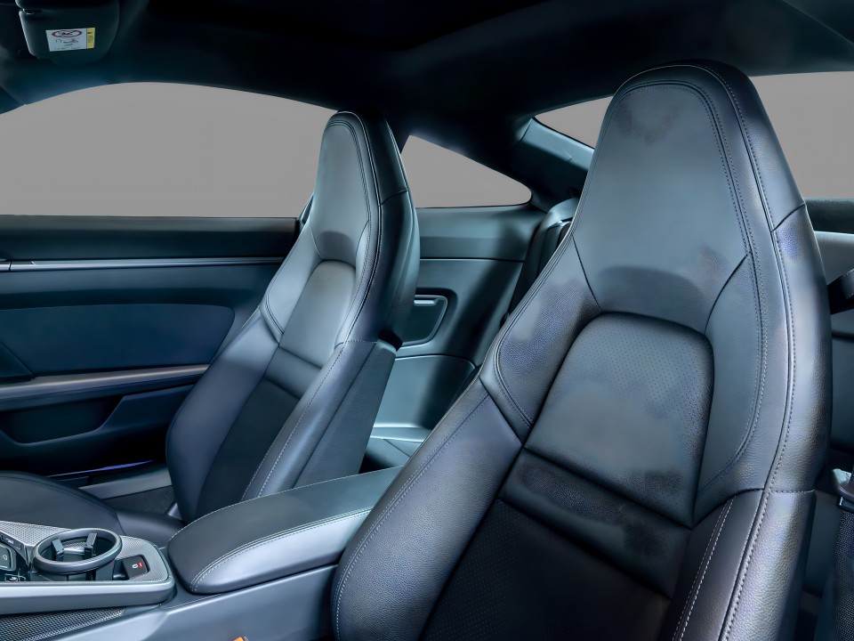 Porsche 911 Carrera - foto 9