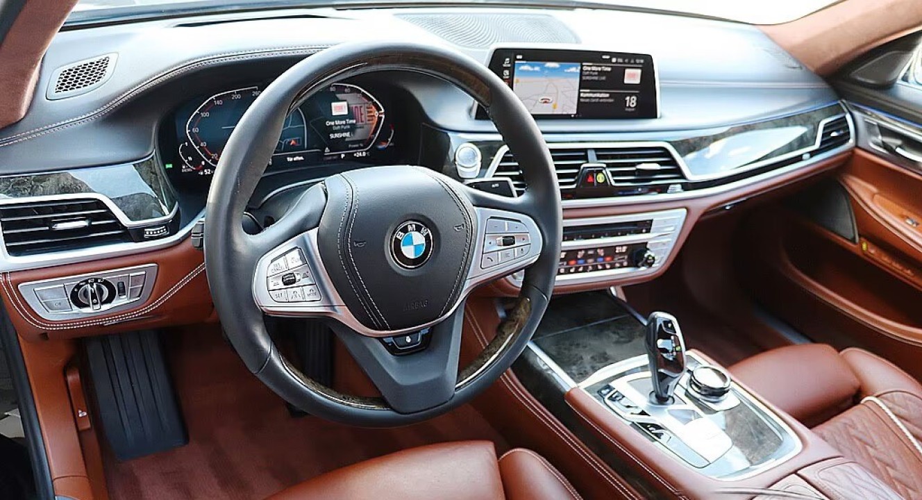 BMW Seria 7 740Ld xDrive (4)