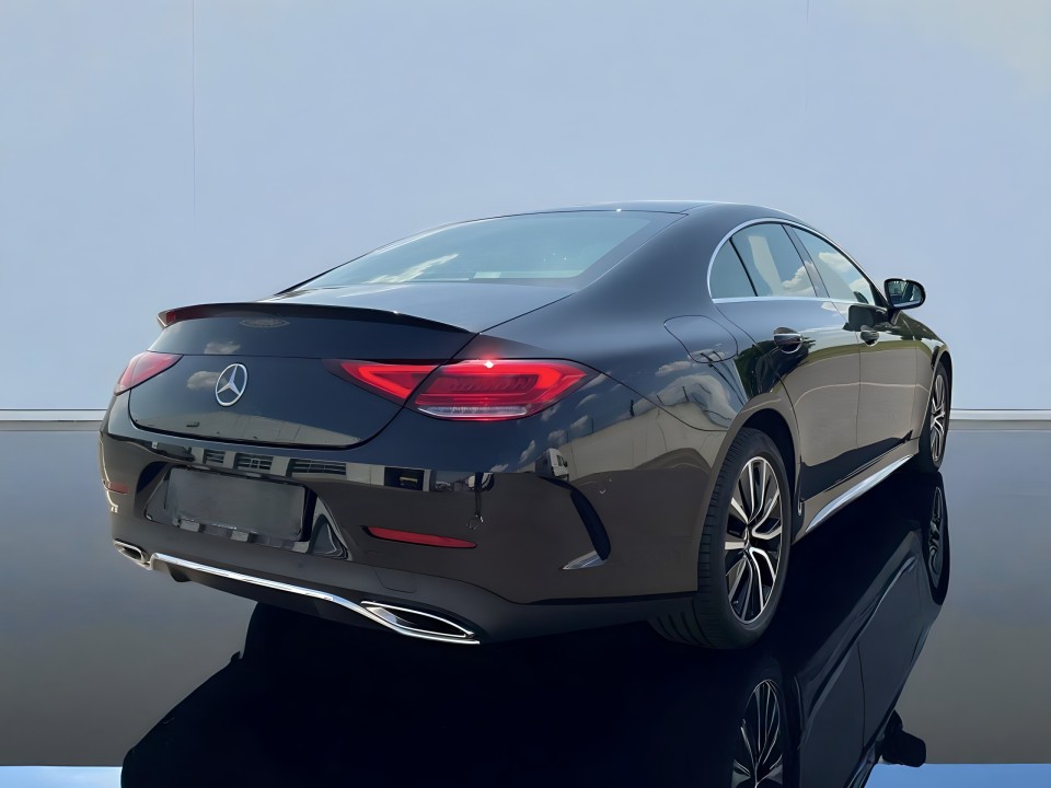 Mercedes-Benz CLS 450 4MATIC Avantgarde (2)