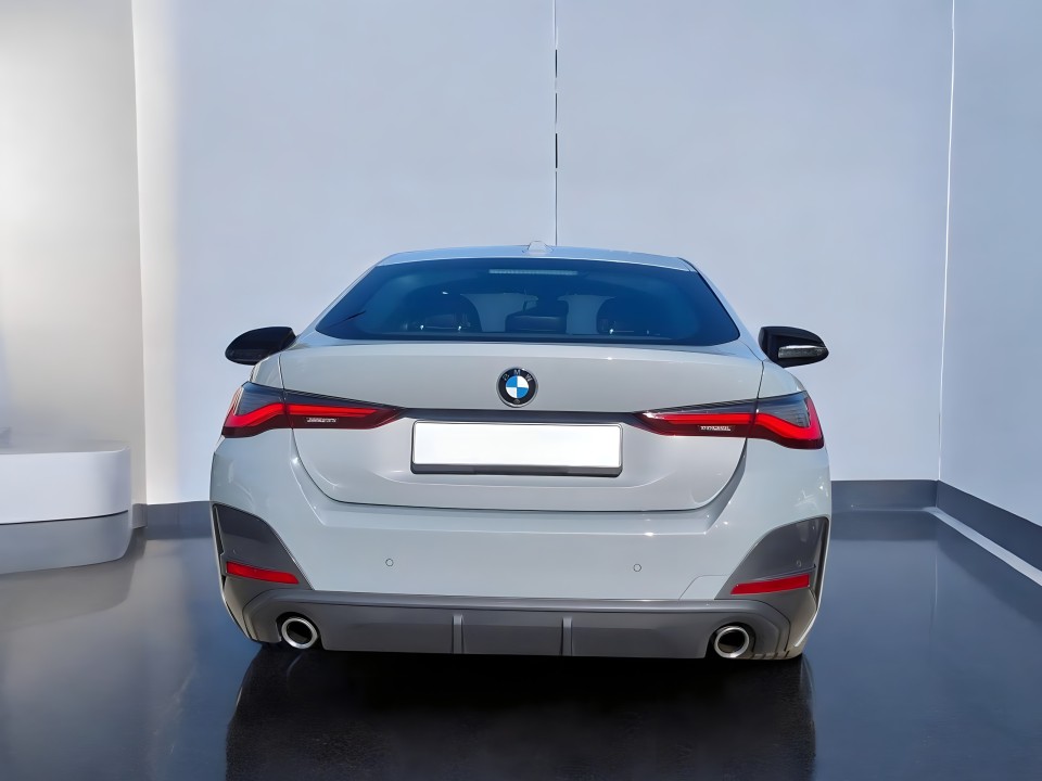 BMW Seria 4 xDrive420d M-Sport (3)