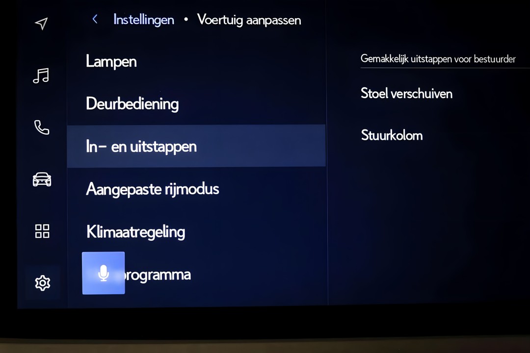 Lexus Seria ES 300h F Sport - foto 18