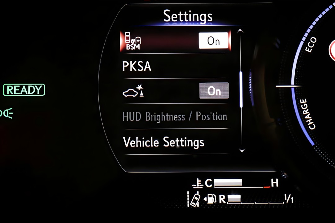 Lexus Seria ES 300h F Sport - foto 20