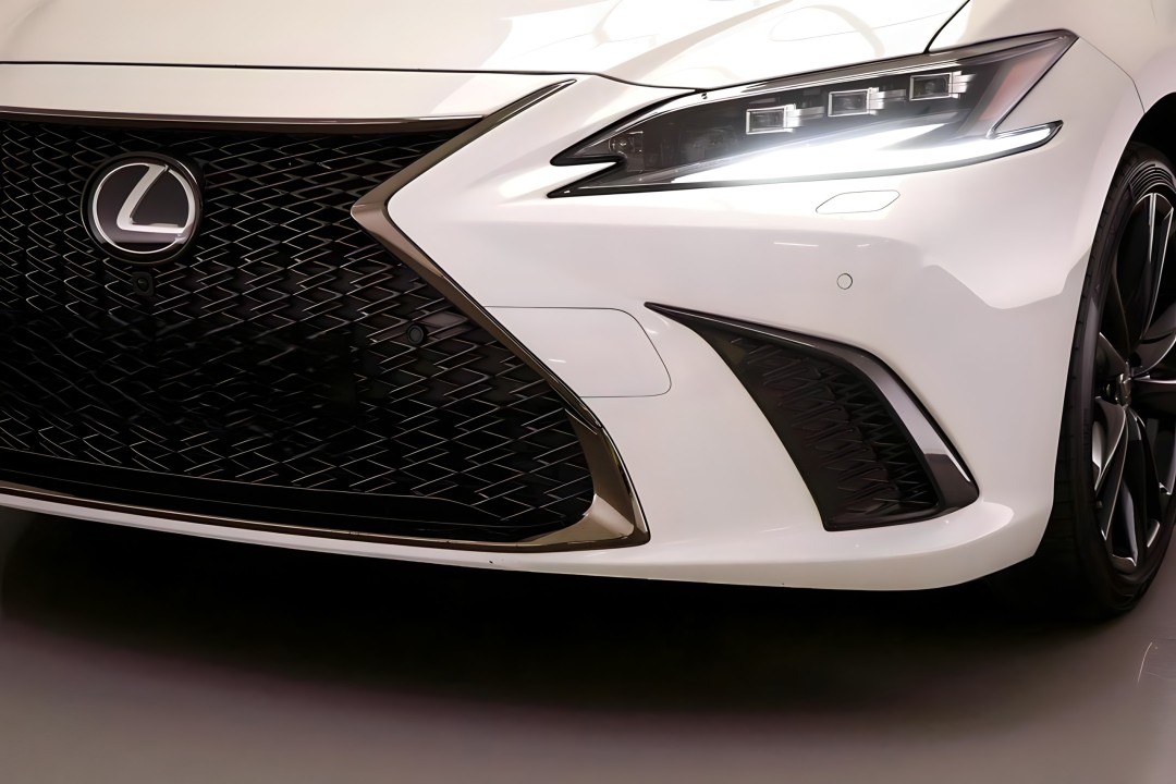 Lexus Seria ES 300h F Sport - foto 40