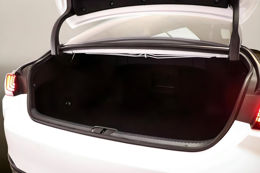 Lexus Seria ES 300h F Sport - foto 35