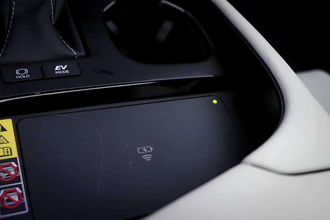 Lexus Seria ES 300h F Sport - foto 29