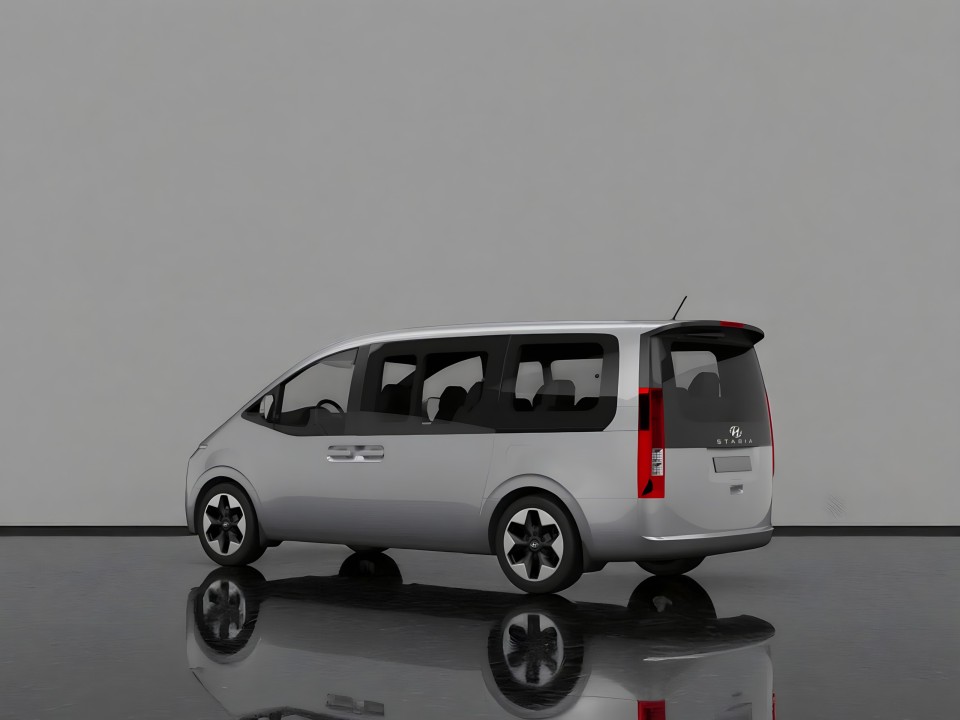 Hyundai Staria Signature 2.2CRDi AWD (5)