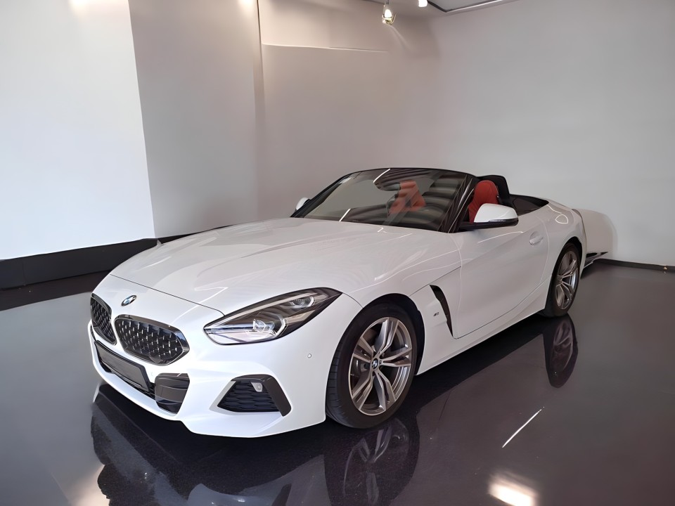 BMW Z4 sDrive20i M-Sport (4)