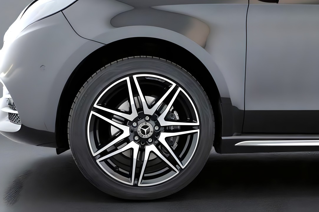 Mercedes-Benz V 300d 4MATIC AMG - foto 10