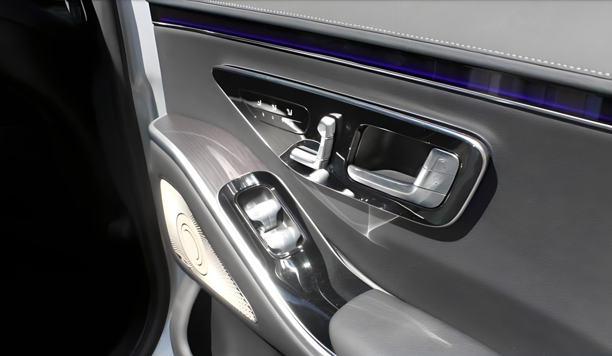 Mercedes-Benz S 350d 4MATIC AMG - foto 11