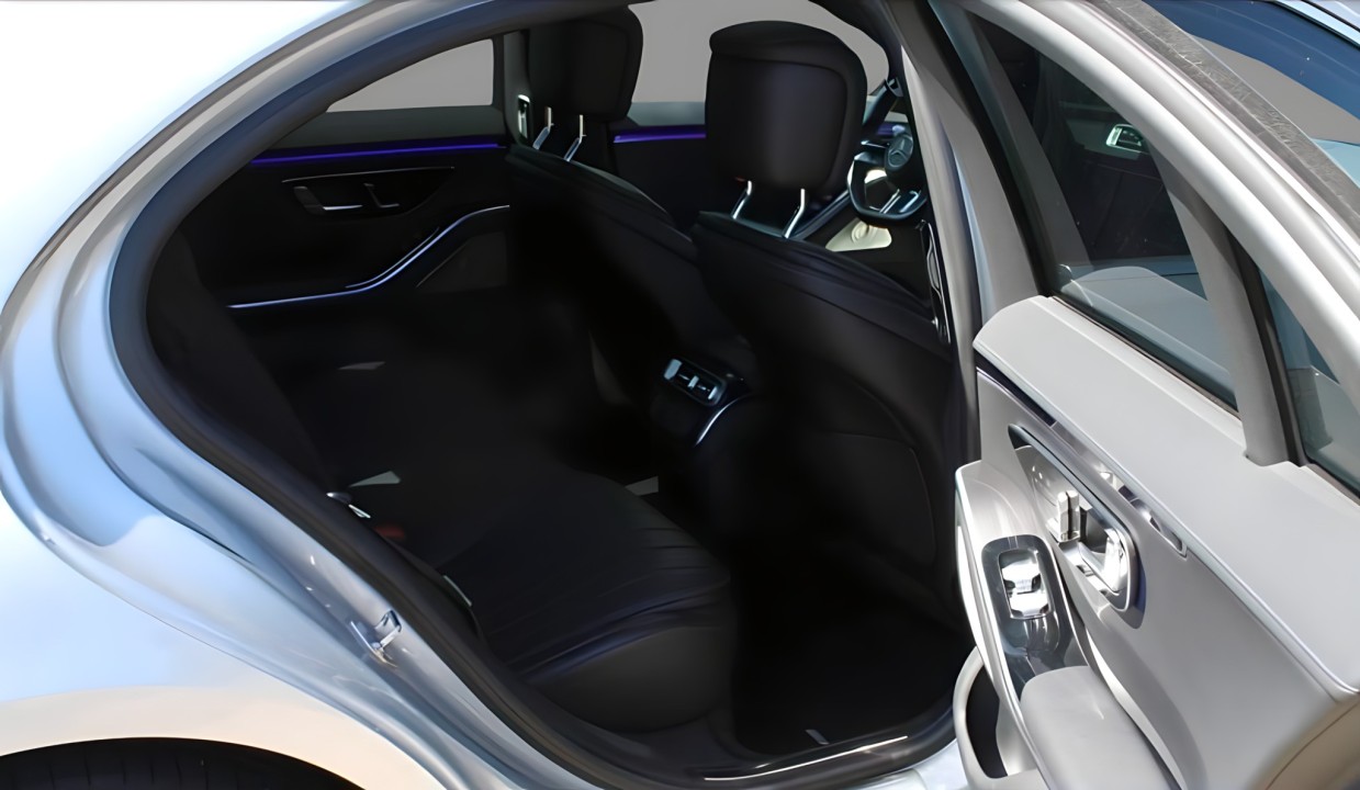 Mercedes-Benz S 350d 4MATIC AMG - foto 8