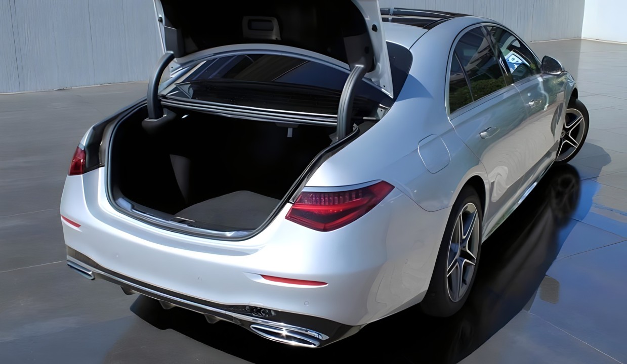 Mercedes-Benz S 350d 4MATIC AMG - foto 12