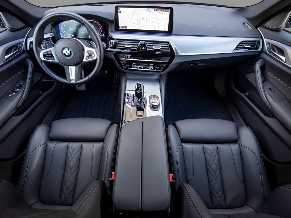 BMW Seria 5 520d M-Sport - foto 13