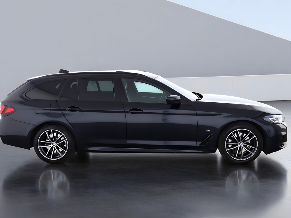 BMW Seria 5 520d M-Sport (2)