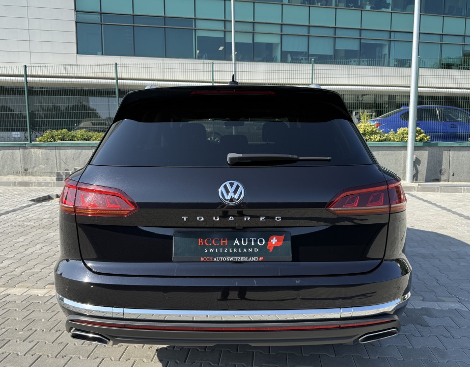 Volkswagen Touareg V6 TDI (4)