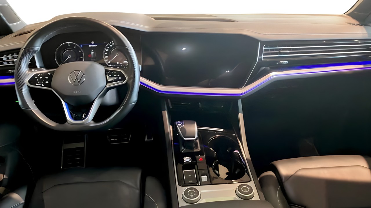 Volkswagen Touareg R line - foto 6