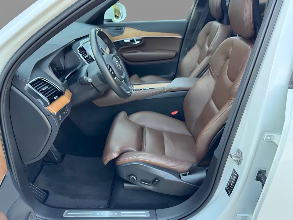 Volvo XC 90 AWD Inscription - foto 8