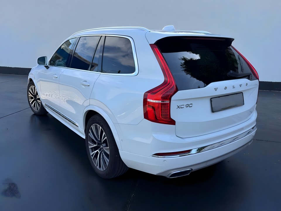 Volvo XC 90 AWD Inscription (3)