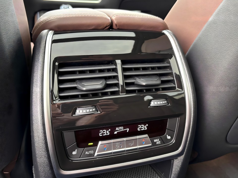 BMW X5 xDrive45e - foto 14