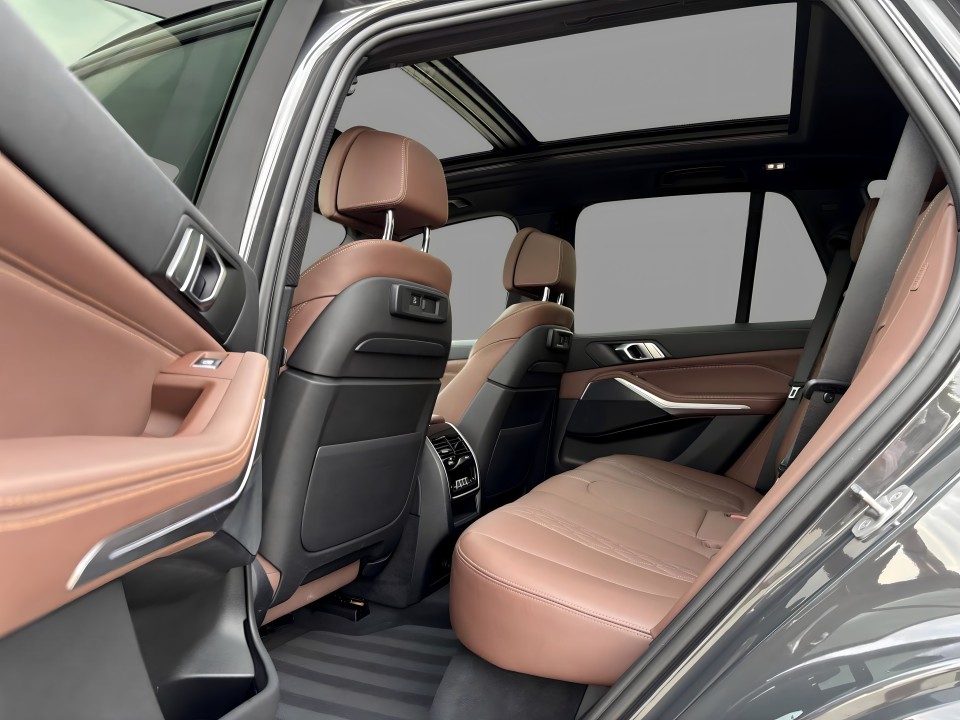 BMW X5 xDrive45e - foto 10