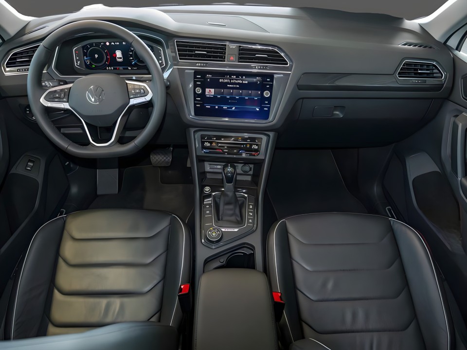 Volkswagen Tiguan TSI 4Motion DSG Elegance (3)