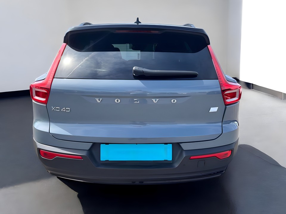 Volvo XC 40 T5 Recharge PHEV R Design (4)
