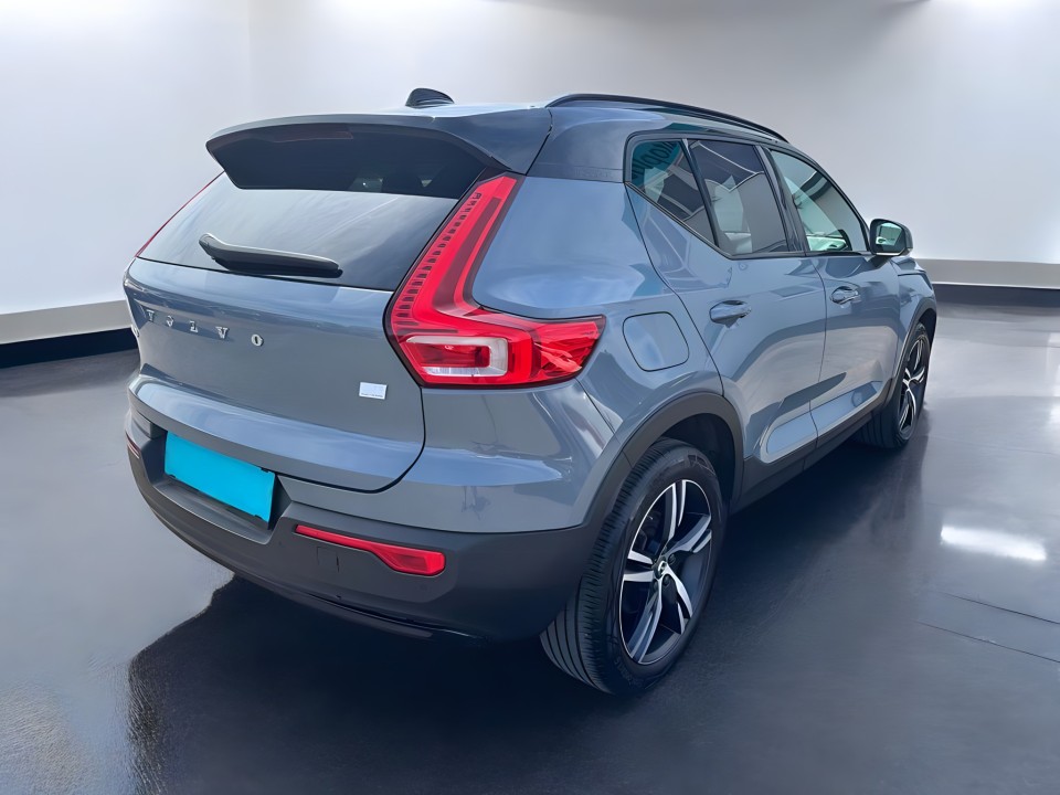 Volvo XC 40 T5 Recharge PHEV R Design (3)