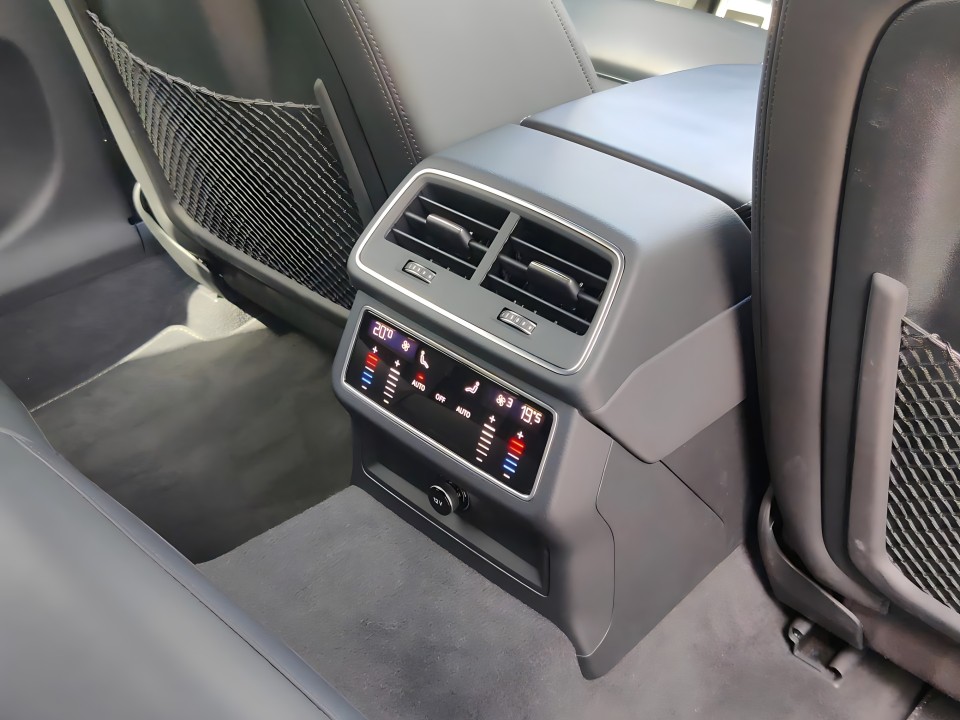 Audi A6 Allroad 55TFSI quattro tiptronic - foto 12