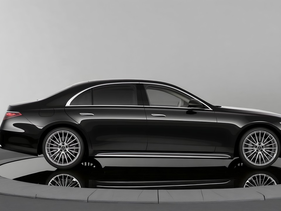 Mercedes-Benz S 580 4MATIC Long AMG Line (3)
