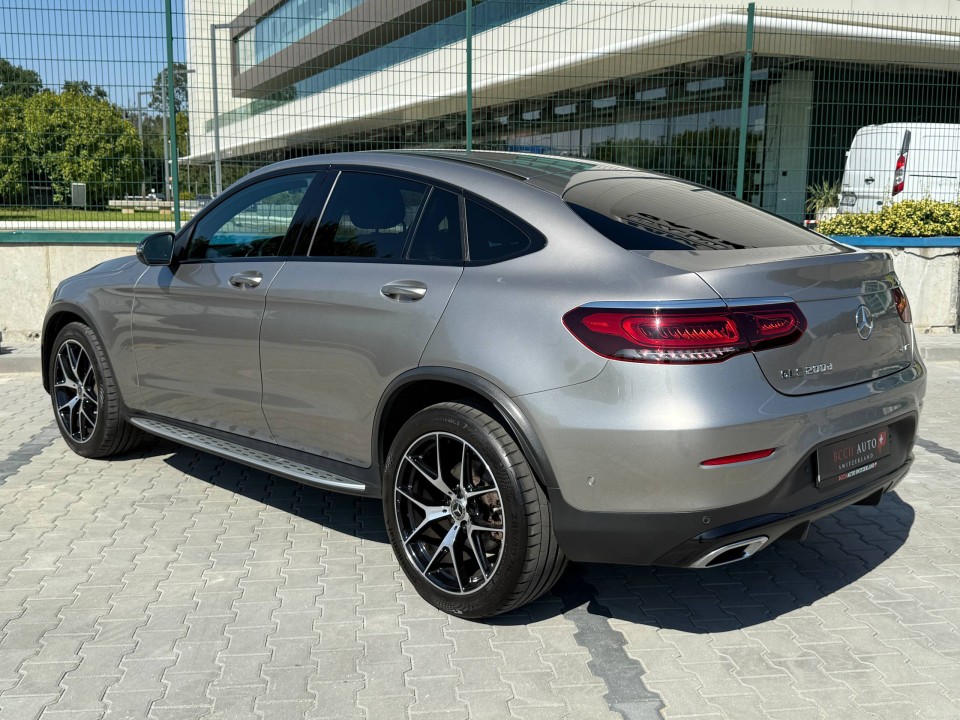 Mercedes-Benz GLC Coupe 200d 4MATIC AMG Line (5)
