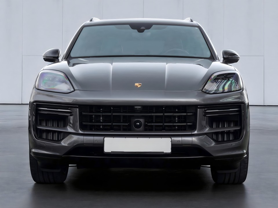 Porsche Cayenne Turbo E-Hybrid (2)