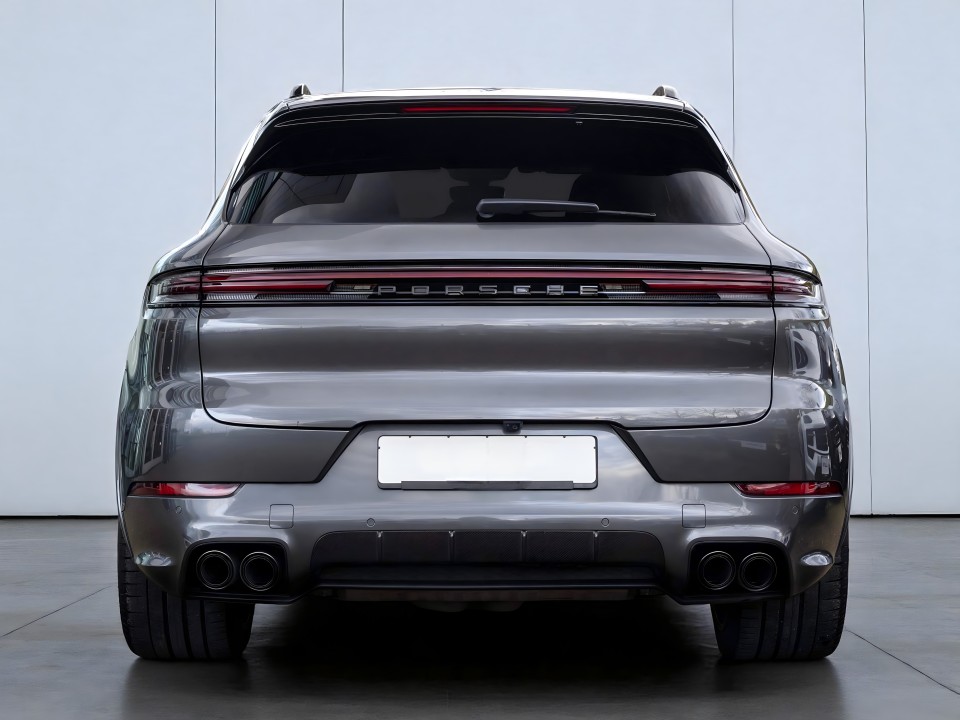 Porsche Cayenne Turbo E-Hybrid (3)