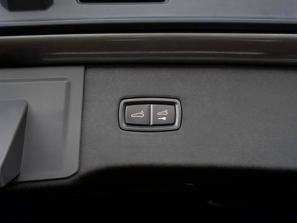 Porsche Cayenne Turbo E-Hybrid - foto 26