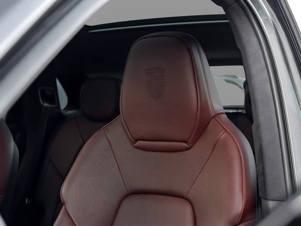 Porsche Cayenne Turbo E-Hybrid - foto 13