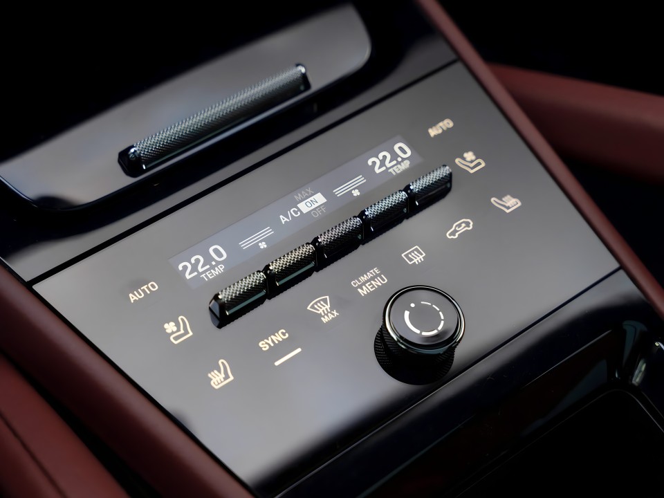 Porsche Cayenne Turbo E-Hybrid - foto 16