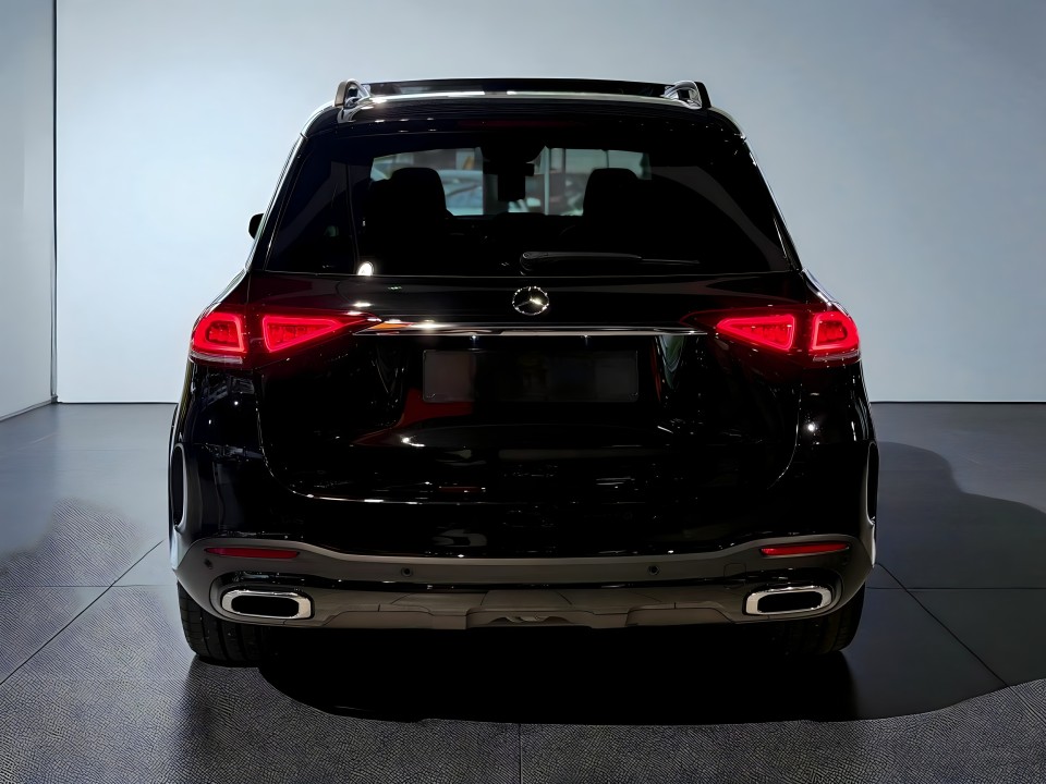 Mercedes-Benz GLE 400d 4MATIC AMG (3)