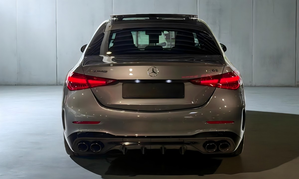 Mercedes-Benz C 43 AMG 4MATIC (3)