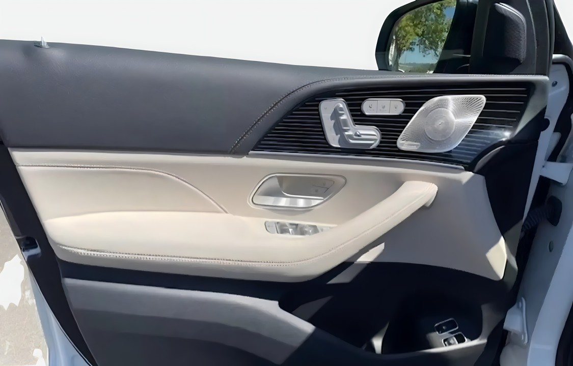 Mercedes-Benz GLE 400e 4MATIC AMG Line - foto 13