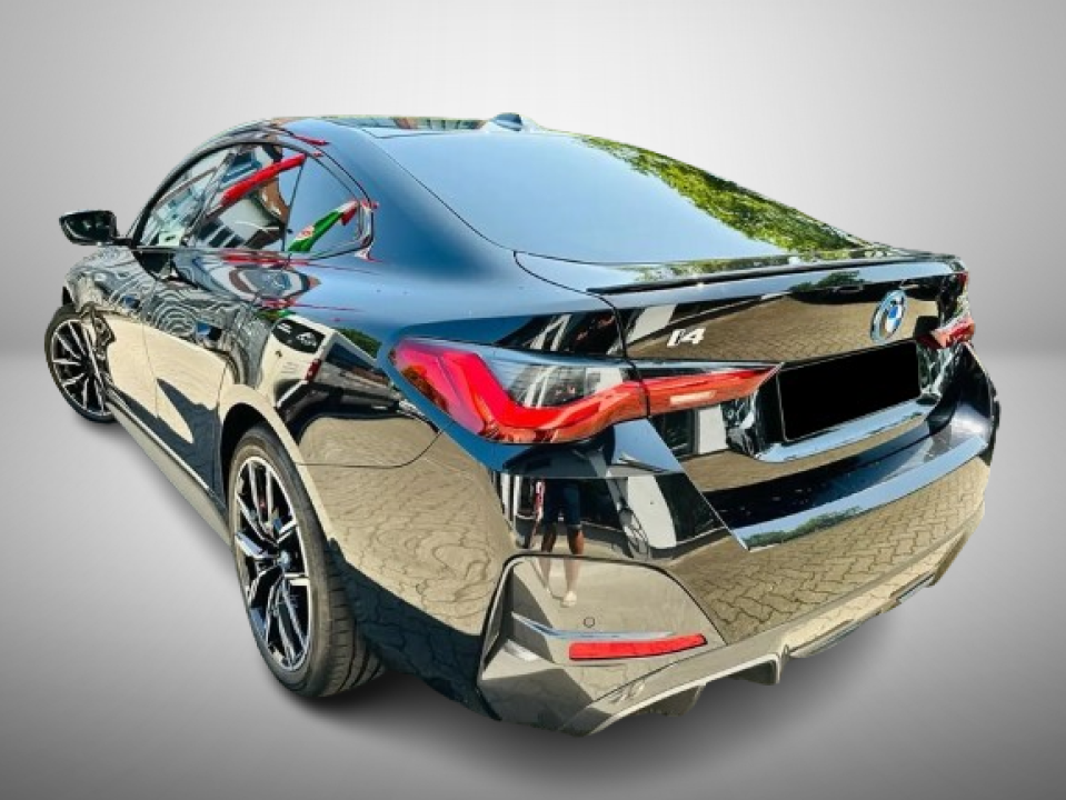 BMW i4 Gran Coupe eDrive35 M-Sport (5)