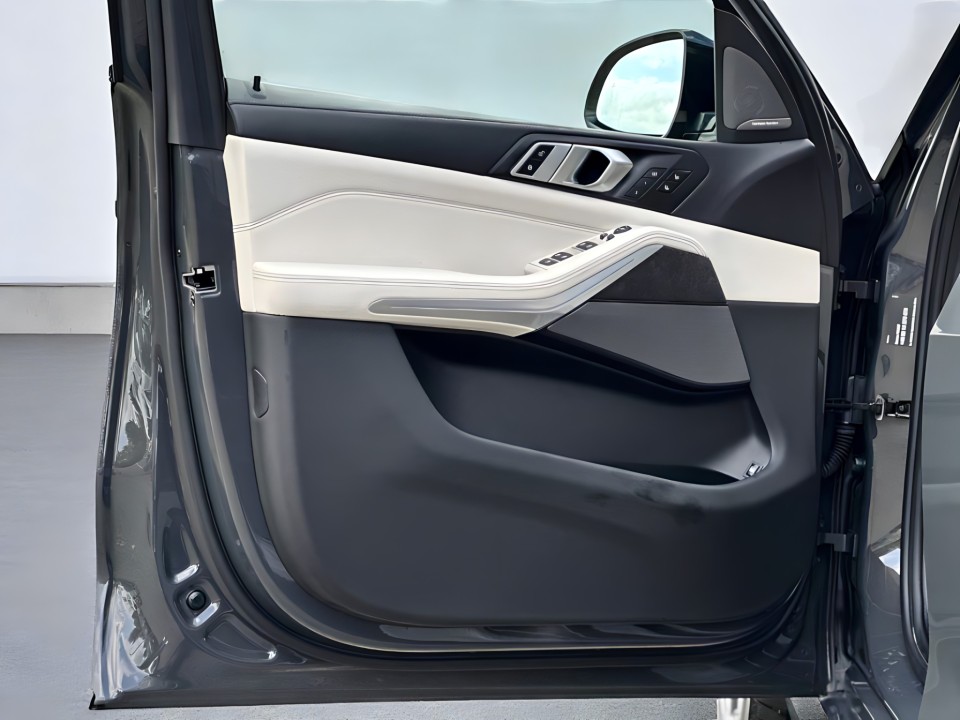 BMW X5 xDrive50e M-Sport - foto 16