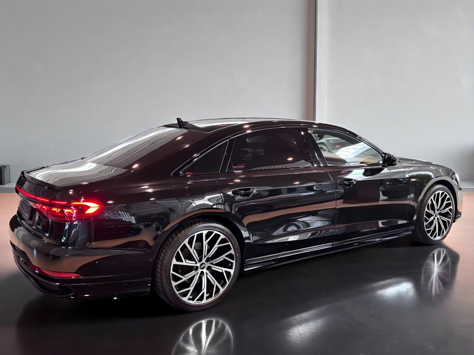 Audi A8 50TDI Quattro S line (2)