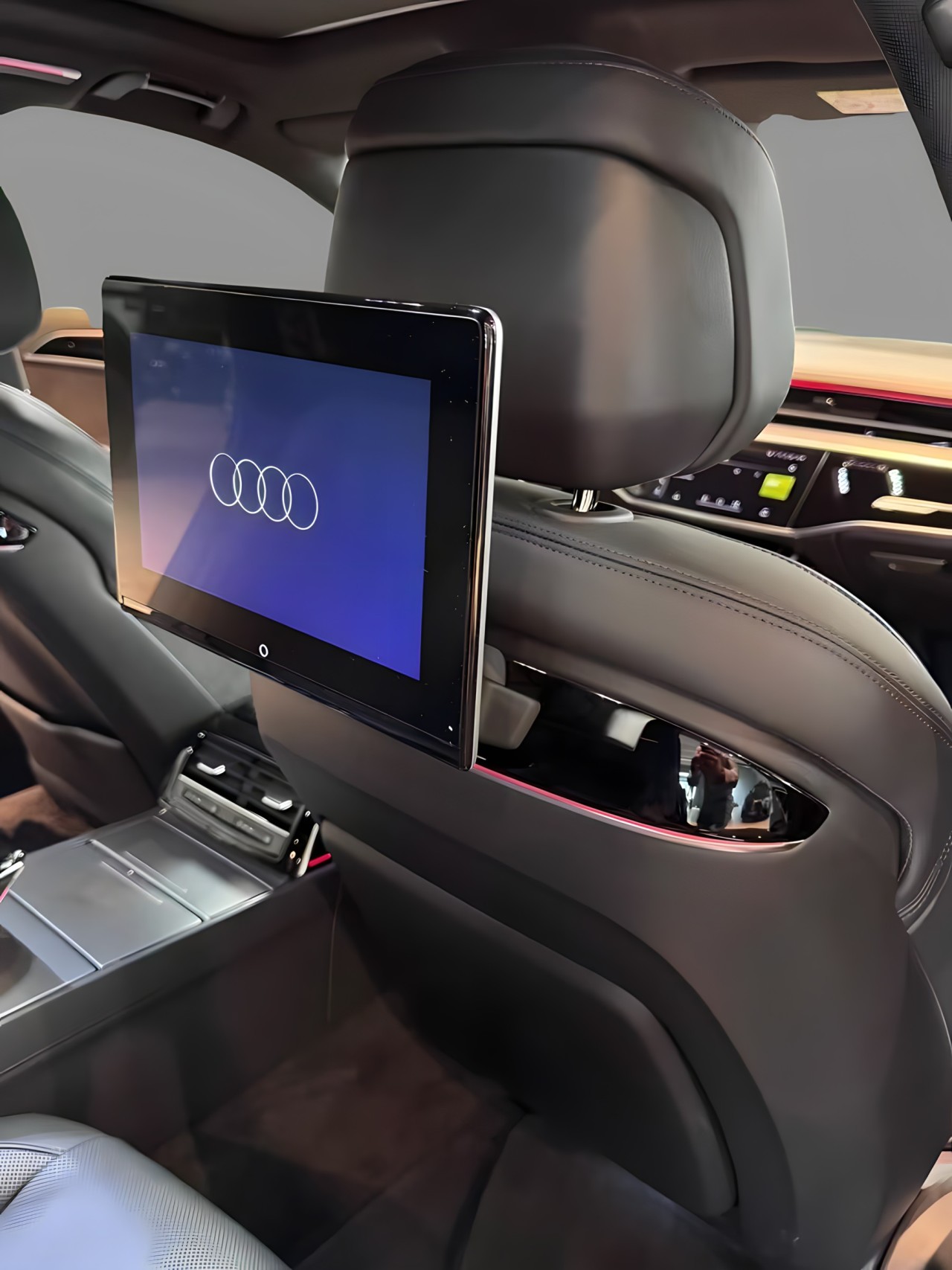 Audi A8 50TDI Quattro S line - foto 31