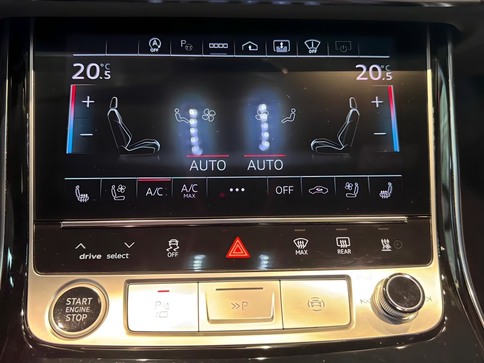 Audi A8 50TDI Quattro S line - foto 26