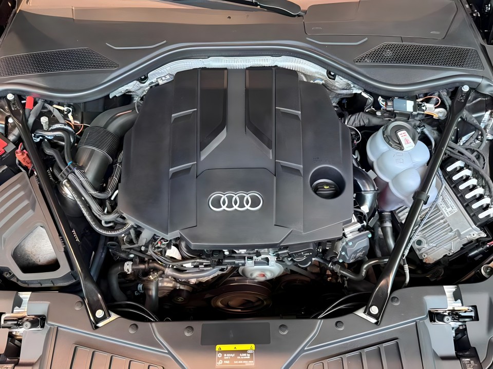 Audi A8 50TDI Quattro S line - foto 42