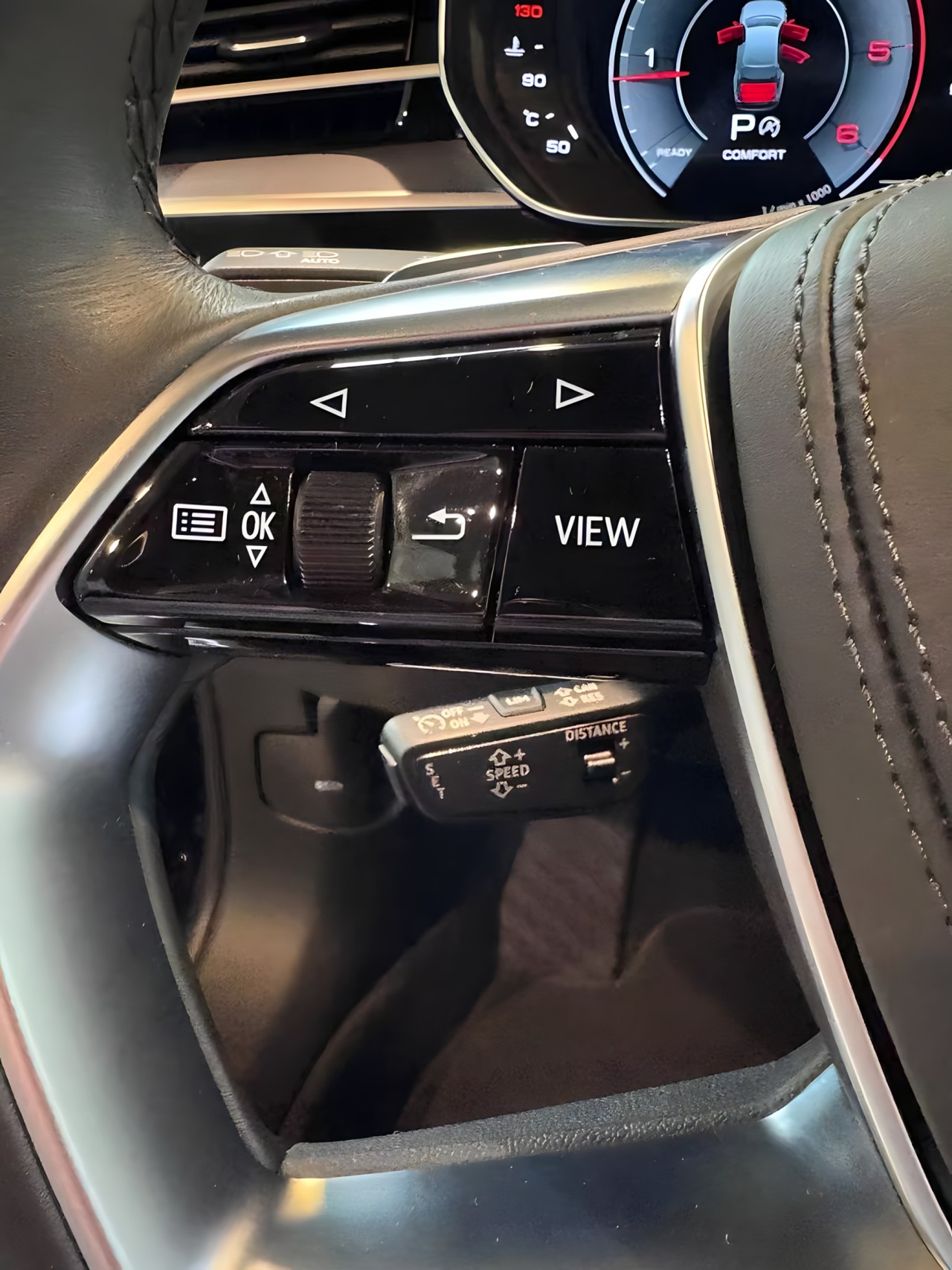 Audi A8 50TDI Quattro S line - foto 9