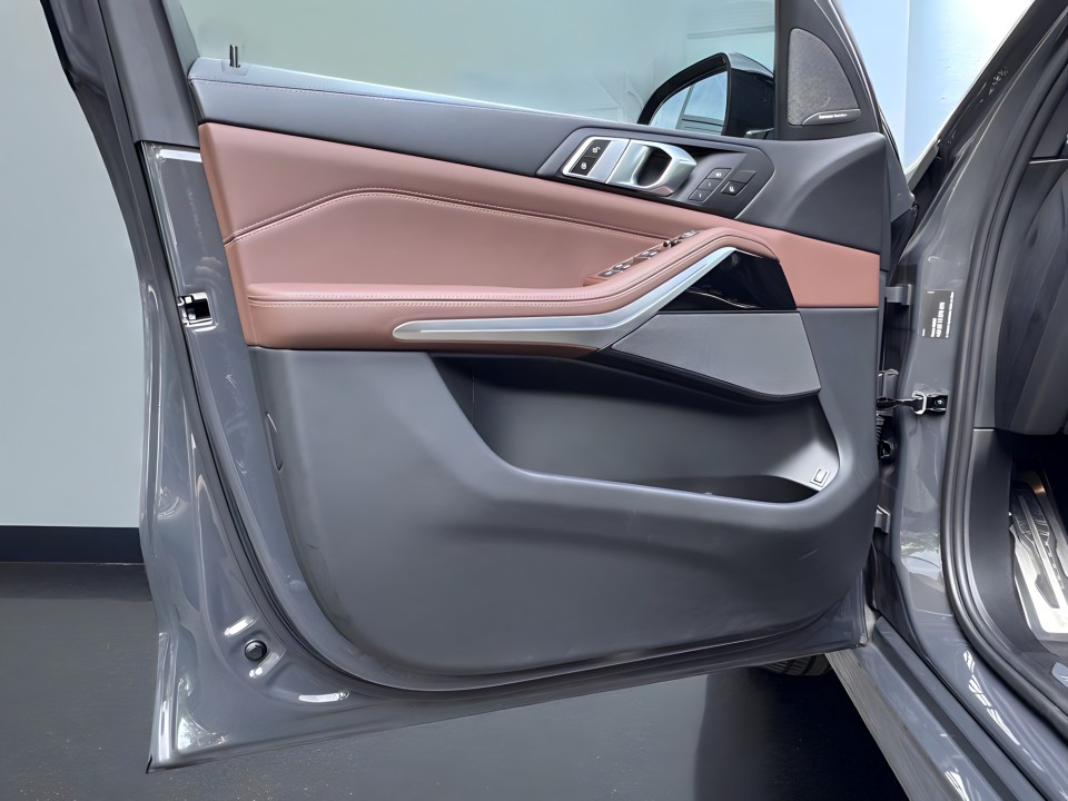 BMW X5 xDrive50e M-Sport - foto 18