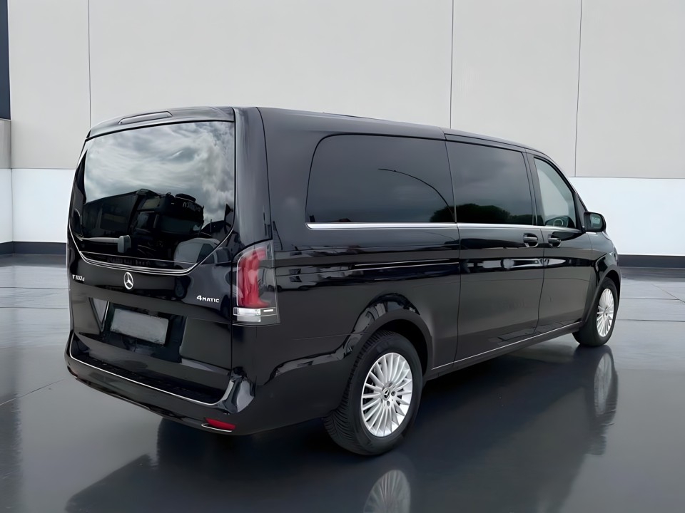Mercedes-Benz V 300 4MATIC (3)