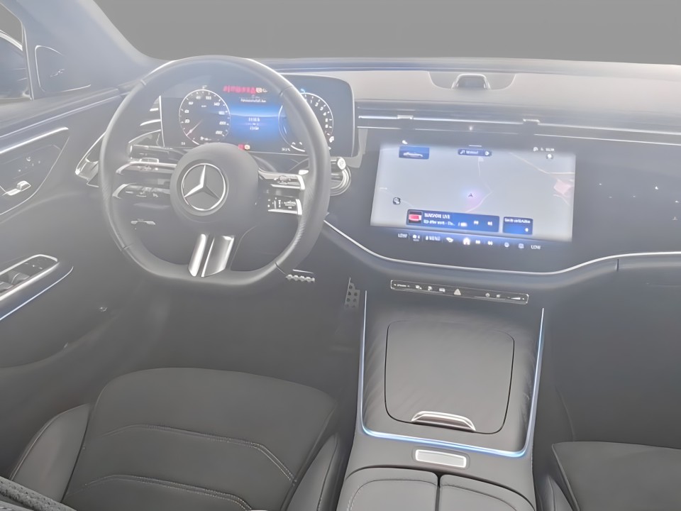 Mercedes-Benz E 400e 4MATIC AMG Line (5)