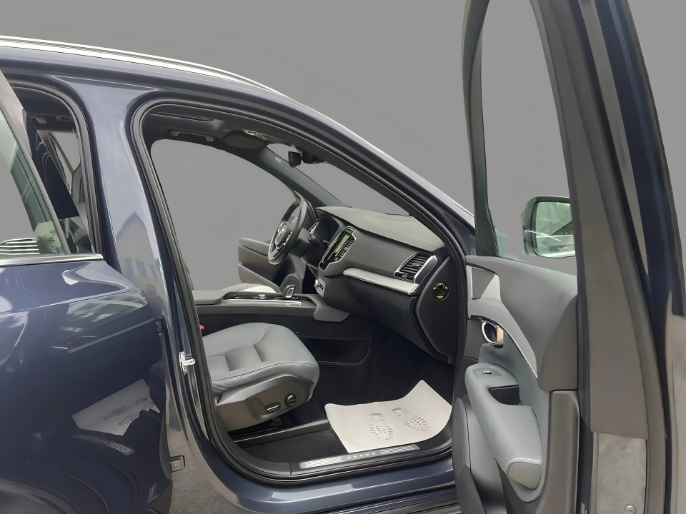 Volvo XC 90 B5 AWD Momentum Pro - foto 11